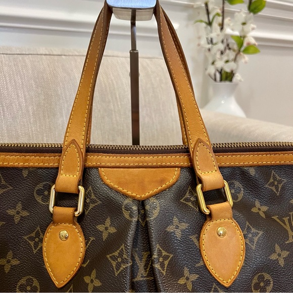 Louis Vuitton Palermo PM Monogram Canvas Two Way Tote Bag - Picture 5 of 17